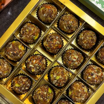 Dry Fruit Ladoo from Balanced B Bites