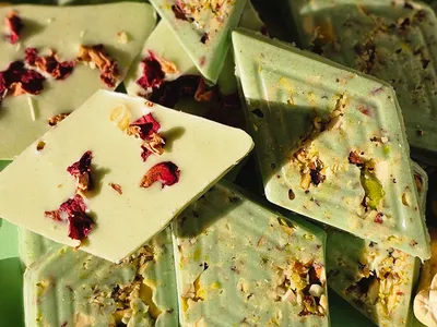 Kaju Katli Chocolates Pan Flavour, Traditional & Fusion Sweets