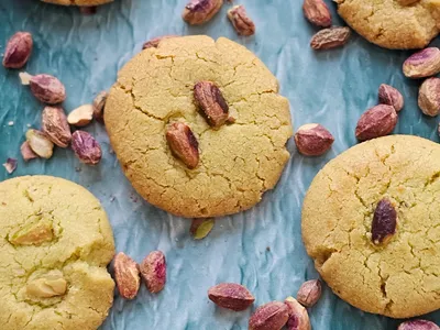 Pista Nankhatai, Traditional & Fusion Sweets